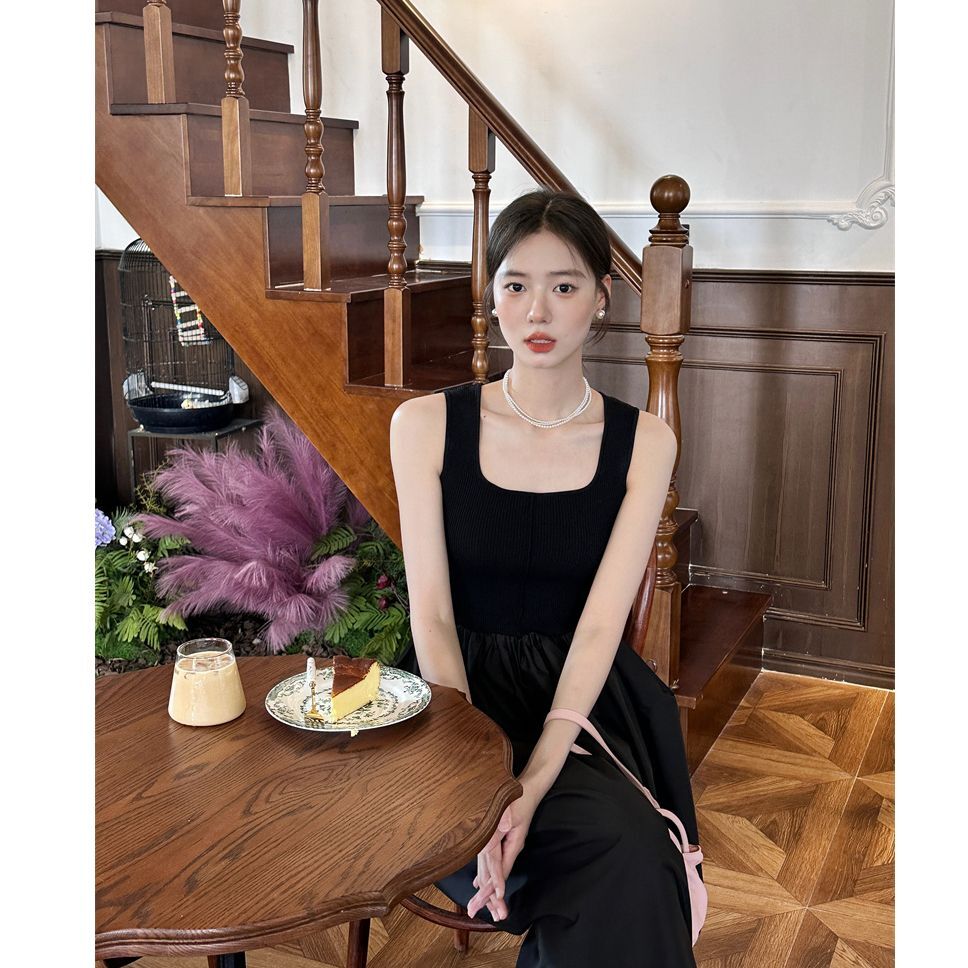 官图港风甜妹百搭连衣裙针织拼接气质蓬蓬纯色修身无袖背心连衣裙 官图港风甜妹百搭连衣裙针织拼接气质蓬蓬纯色修身无袖背心连衣裙