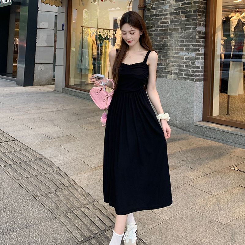 实拍 大码女装法式黑色吊带裙连衣裙高级感微胖mm显瘦遮肉长裙 实拍 大码女装法式黑色吊带裙连衣裙高级感微胖mm显瘦遮肉长裙