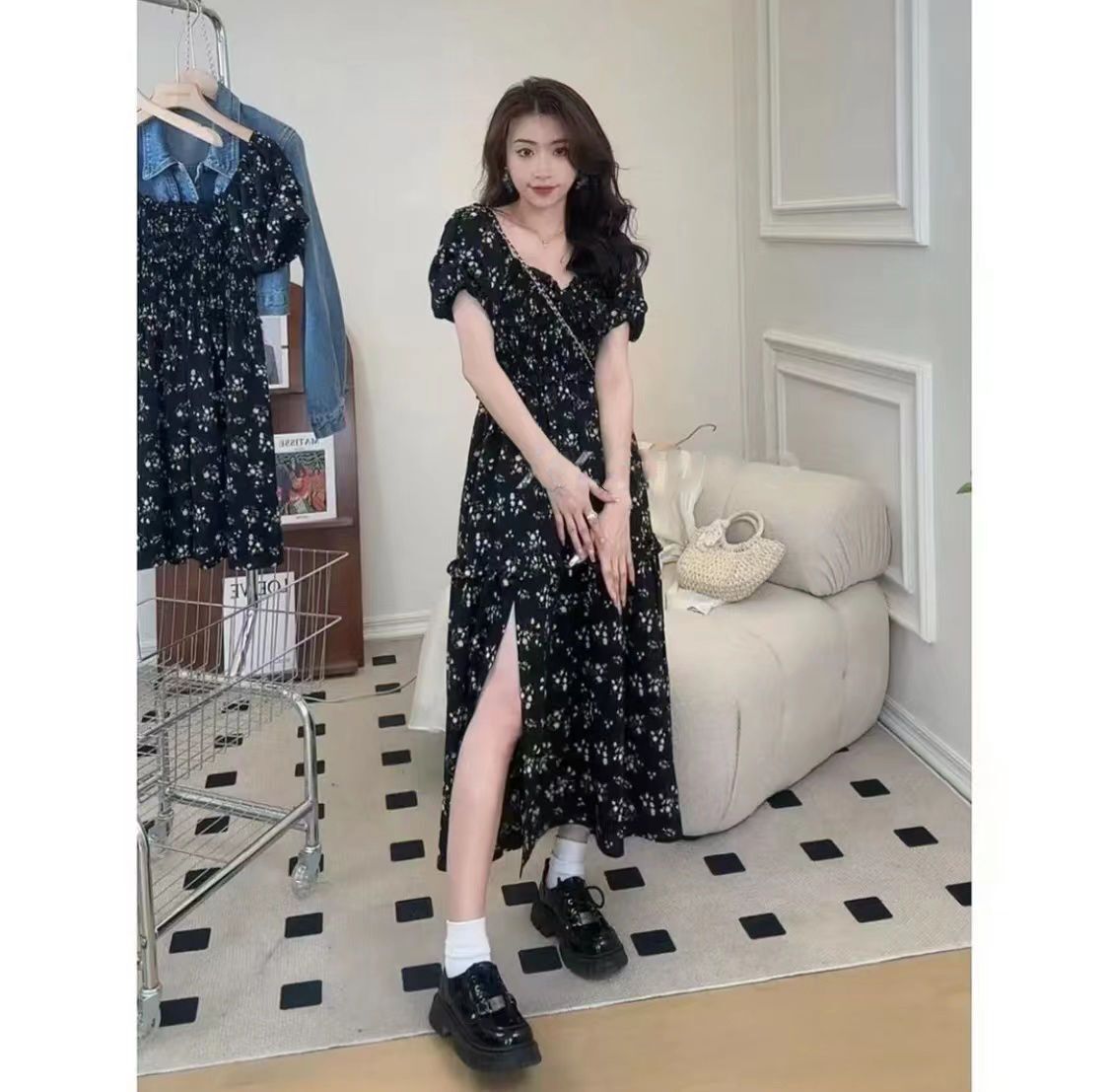 2025夏新碎花连衣裙女装夏款吊带裙温柔风茶歇裙法式长款裙子