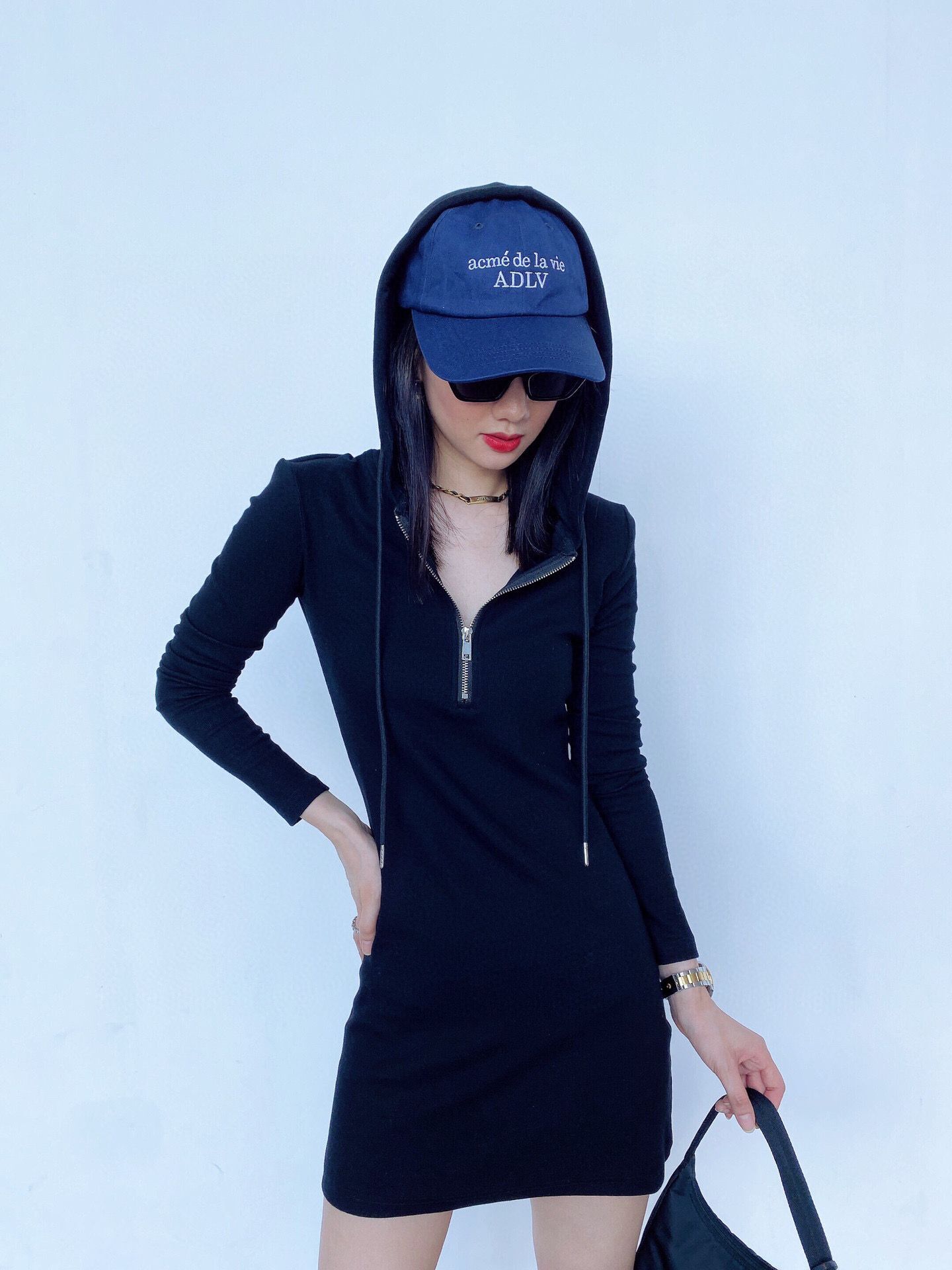 辣妹黑色大码连衣裙女春秋季2025新款包臀裙打底高级短裙子