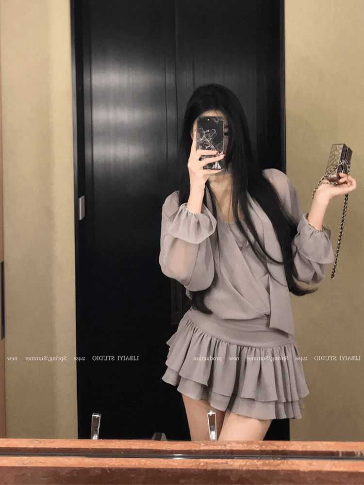 2025新款秋冬微胖mm法式纯欲性感辣妹连衣裙女设计感遮肚显