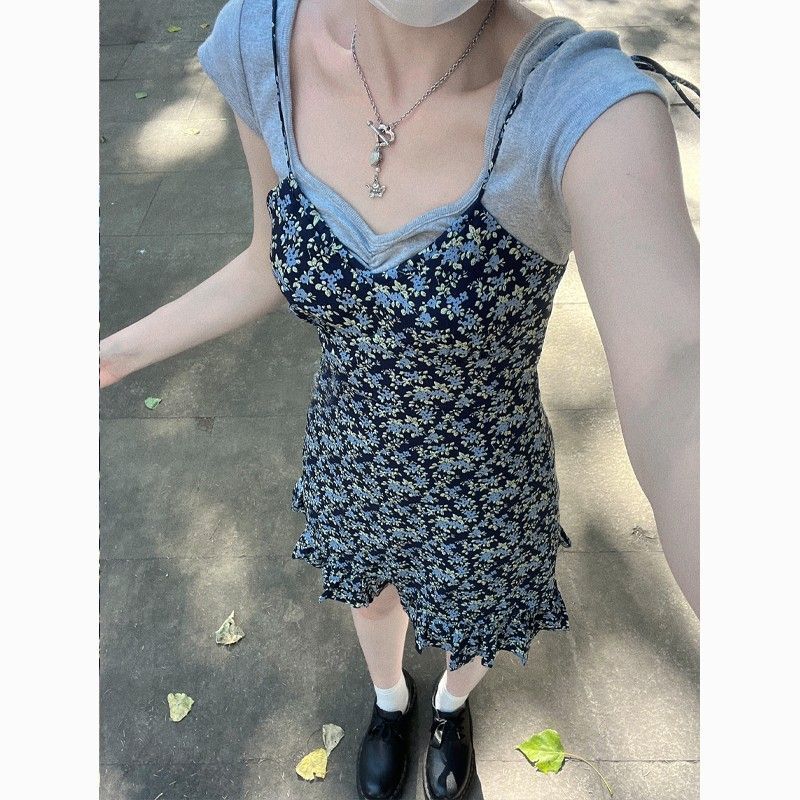 法式辣妹性感碎花吊带连衣裙子女夏季2024新款显瘦小个子短裙