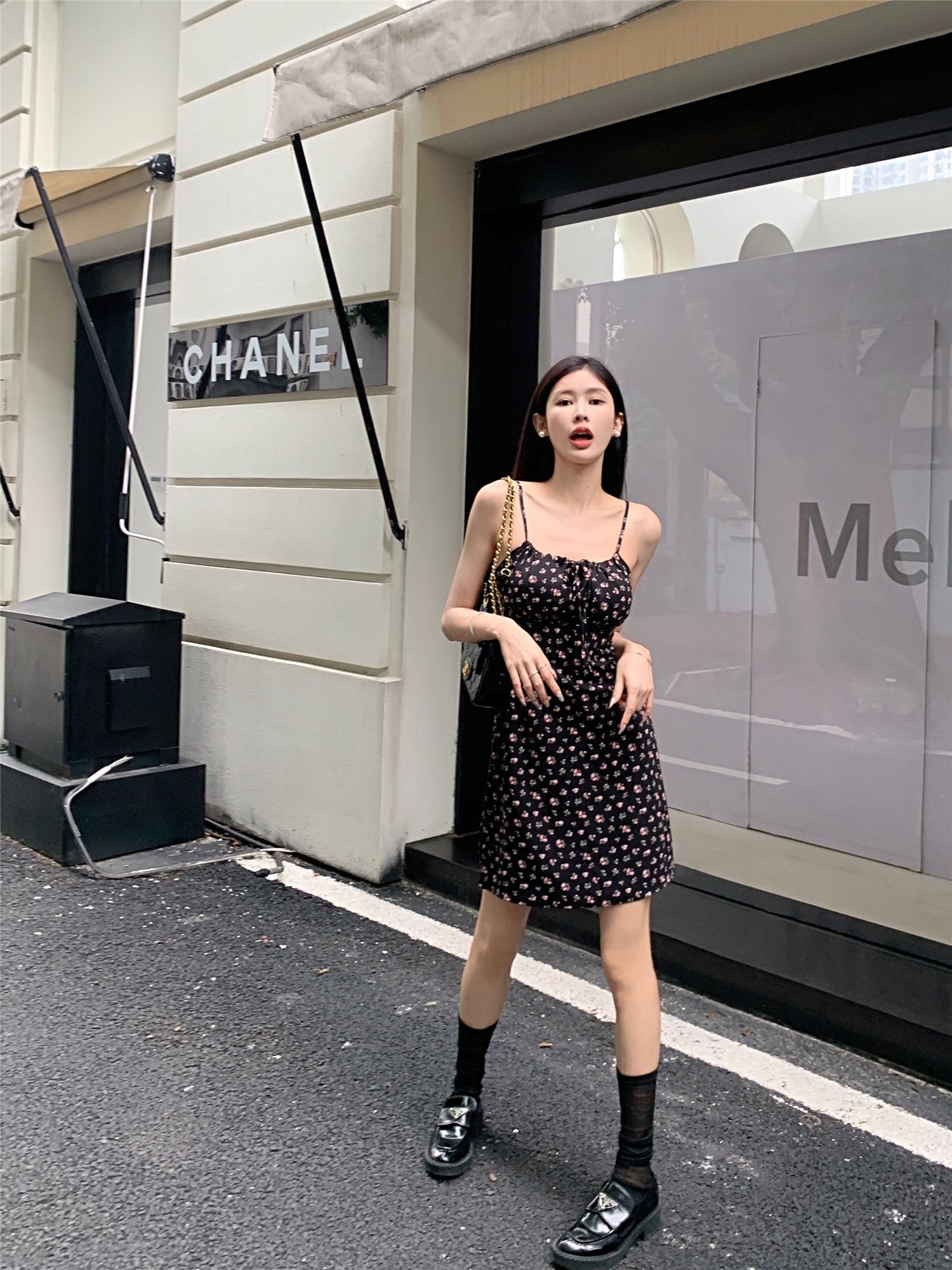 纯欲风高腰系带碎花吊带连衣裙女2024年夏季新款设计感显瘦A 纯欲风高腰系带碎花吊带连衣裙女2024年夏季新款设计感显瘦A