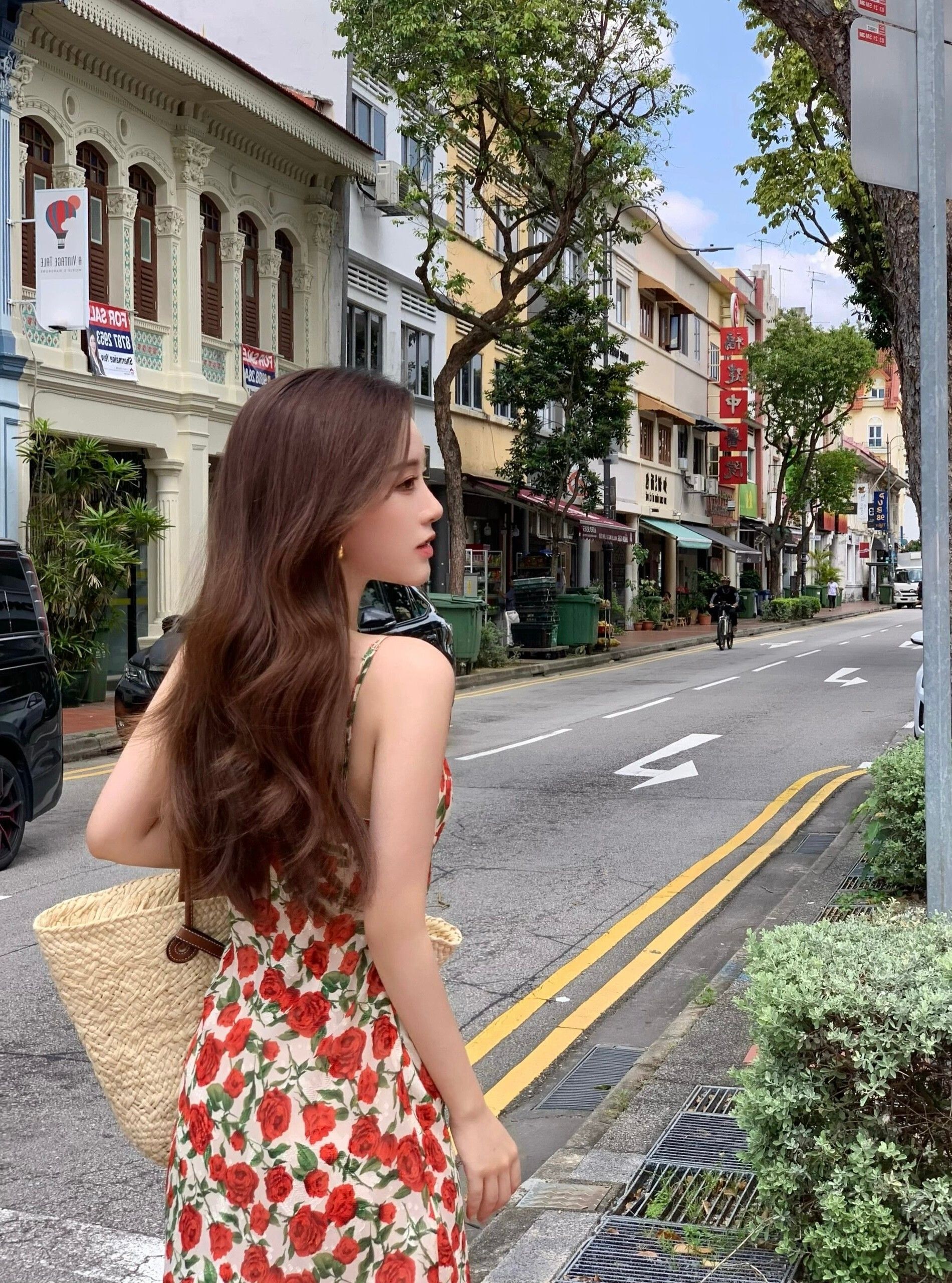 法式复古玫瑰碎花吊带连衣裙女夏季小个子绝美温柔风性感显瘦裙子