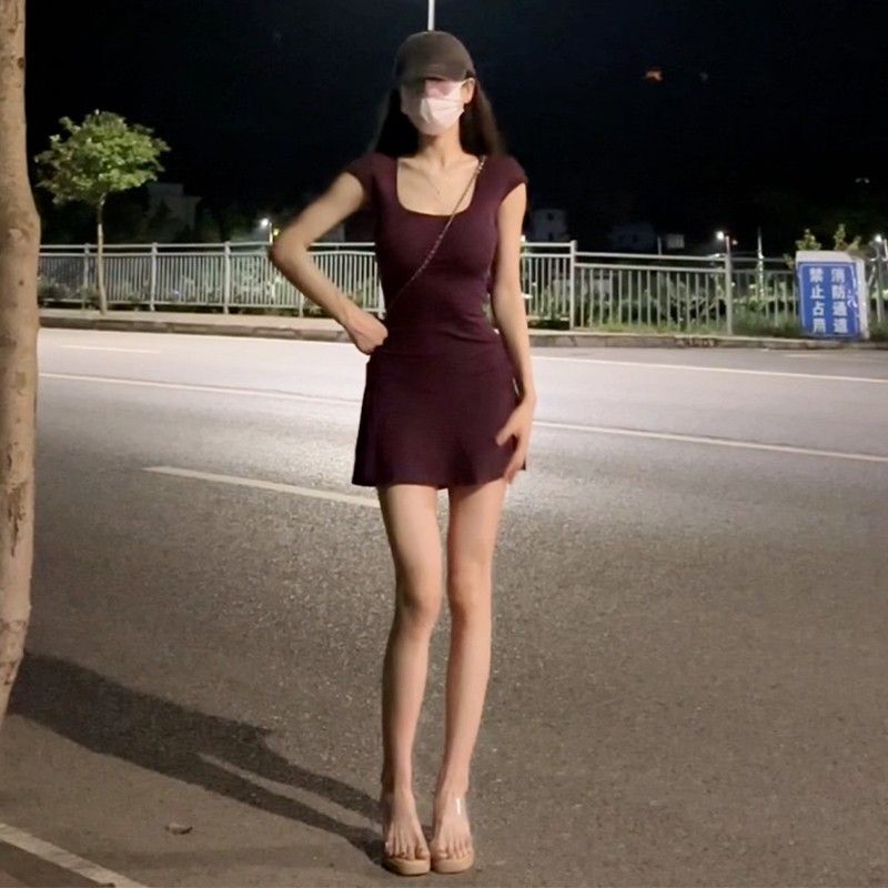 纯欲风紫色U领短袖连衣裙女夏季性感辣妹修身收腰显瘦A字短款裙