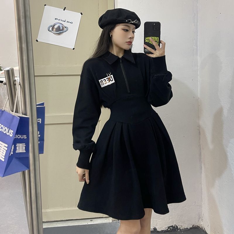 长袖黑色polo卫衣连衣裙女秋季新款收腰显瘦设计感小众高级短