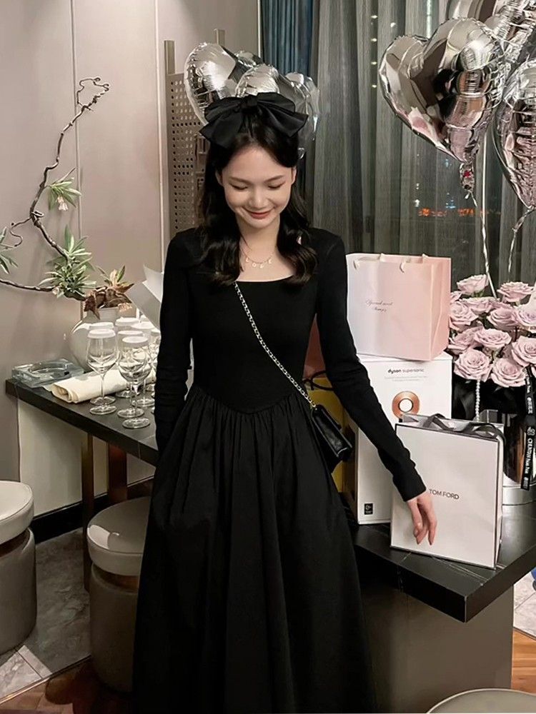 法式气质方领长袖连衣裙女秋冬季赫本风百搭显瘦针织拼接打底长裙