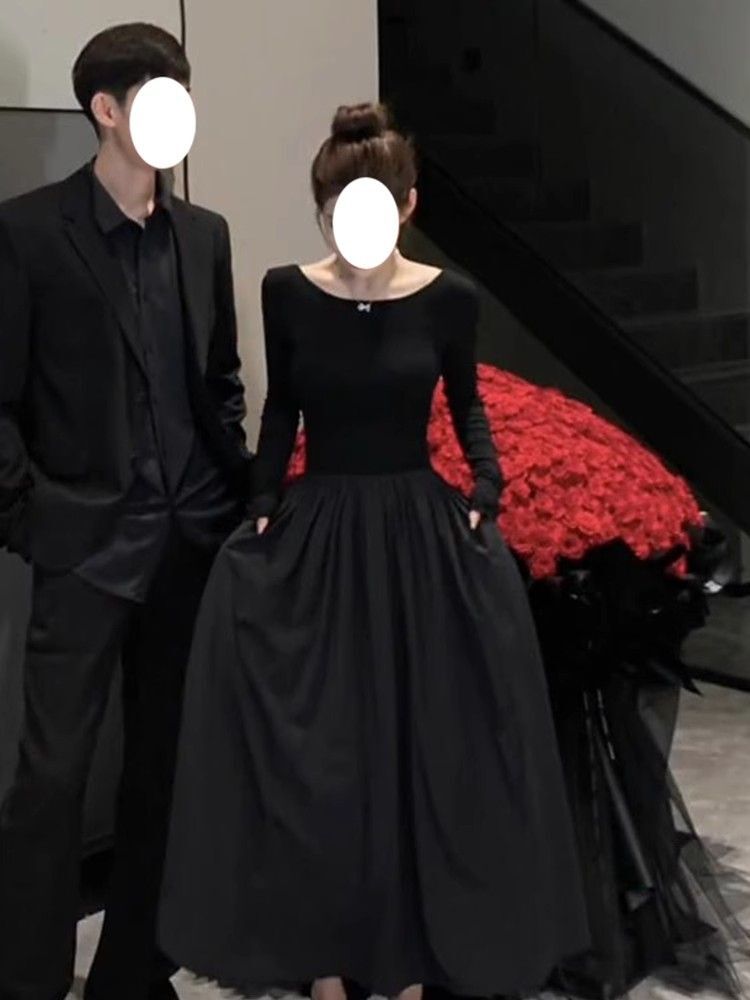 法式名媛轻奢黑色连衣裙女2023早秋新款赫本风高级感修身显瘦 法式名媛轻奢黑色连衣裙女2023早秋新款赫本风高级感修身显瘦