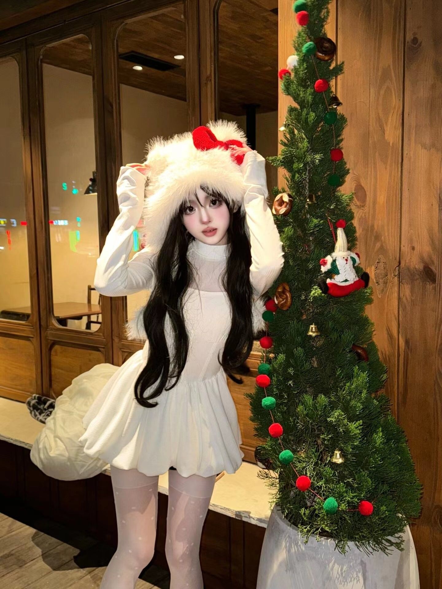 千金小姐连衣裙女2024新款纯欲高级感收腰显瘦网纱拼接蓬蓬短