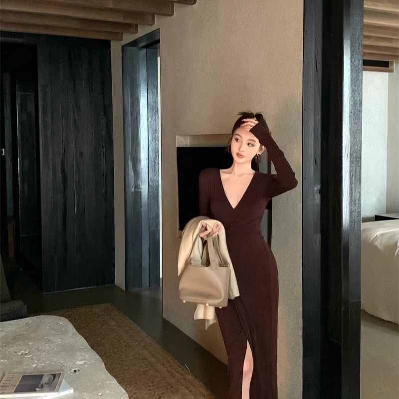 法式纯欲v领扭结长袖连衣裙女修身开叉长裙气质收腰显瘦包臀裙子
