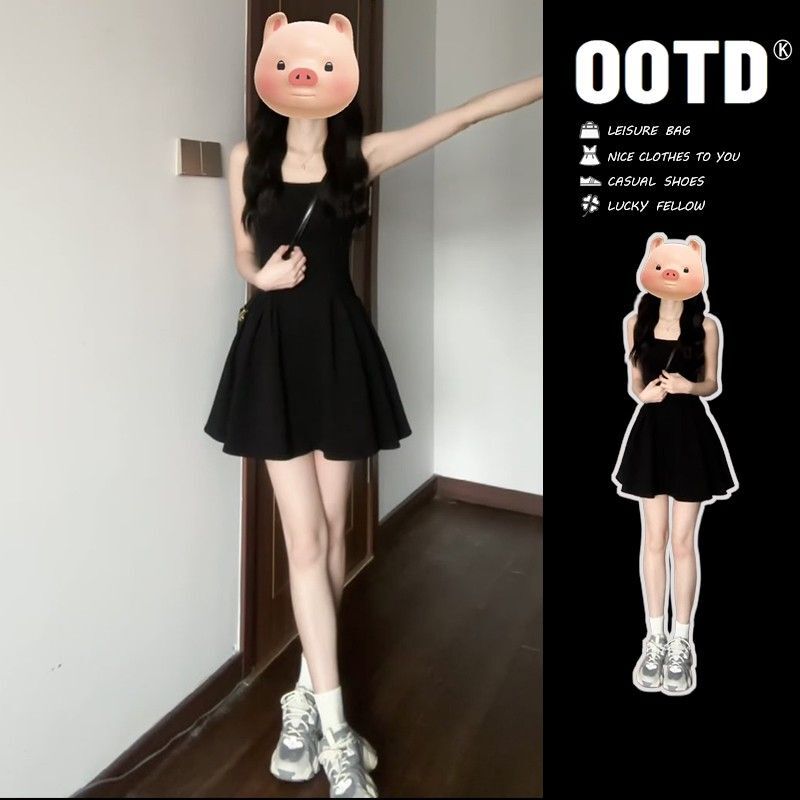 法式赫本风黑色吊带连衣裙子女夏季2024新款小个子收腰显瘦短