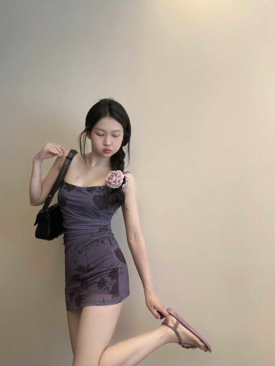 法式印花网纱紫色吊带连衣裙女夏季修身显瘦包臀短裙