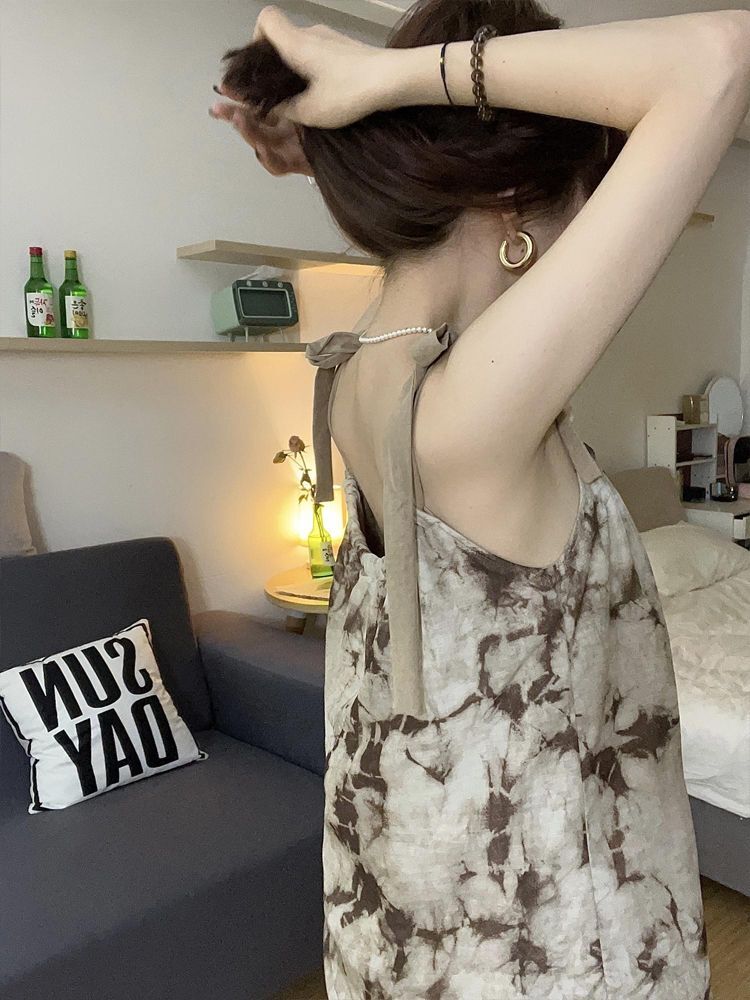 艺术感扎染吊带裙氛围感文艺连衣裙女夏季法式复古度假风油画裙子