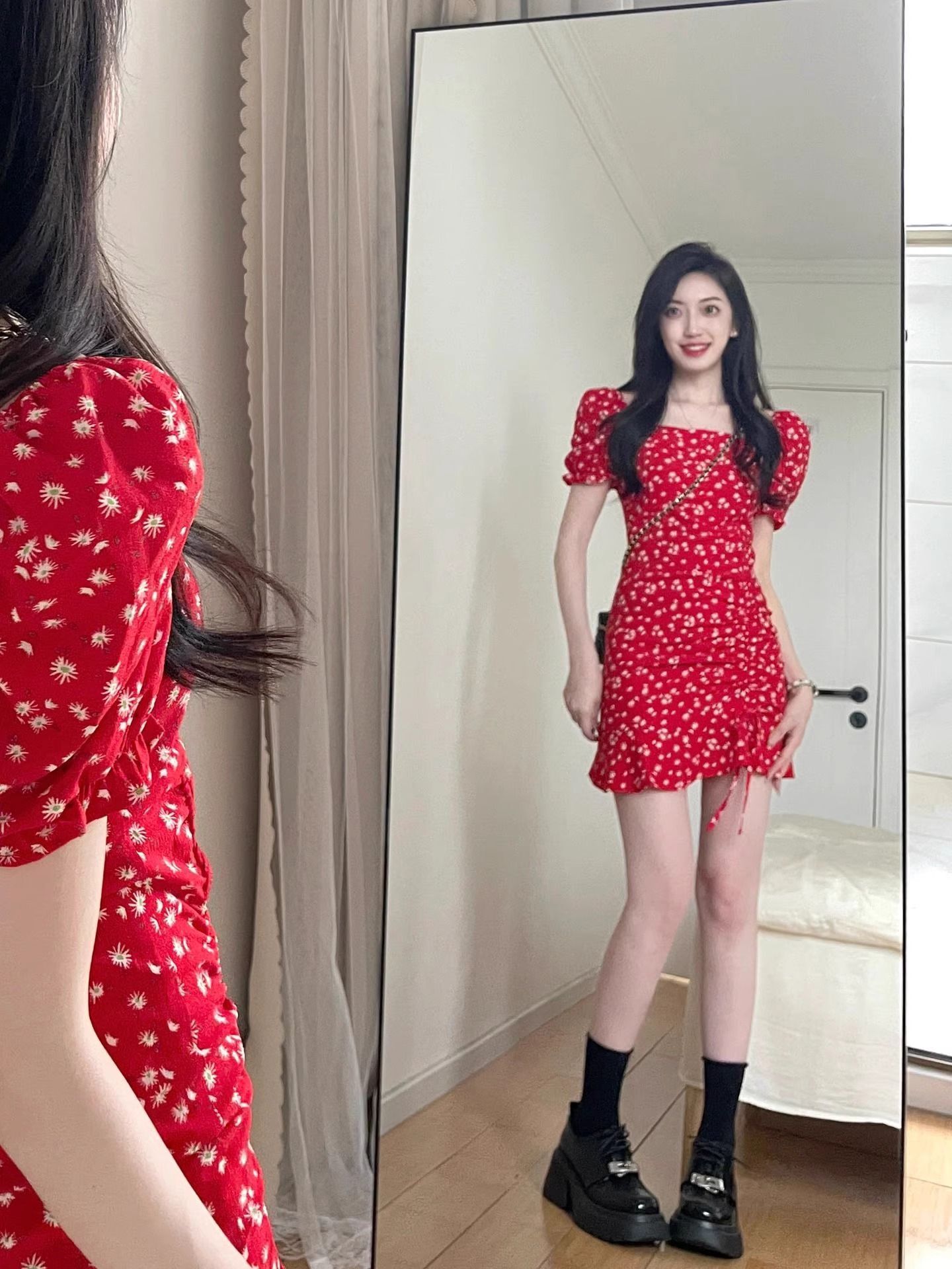 2025新款小个子法式方领红色碎花连衣裙子夏季女装泡泡袖收腰