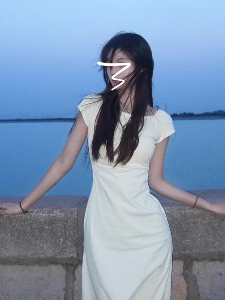 夏季2025新款女收腰鱼尾包臀连衣裙子法式长裙修身高级感小妈