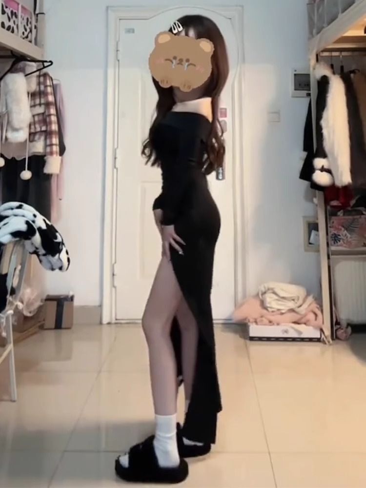 开叉性感辣妹一字肩长裙2024新款黑色掐腰连衣裙子女春夏包臀