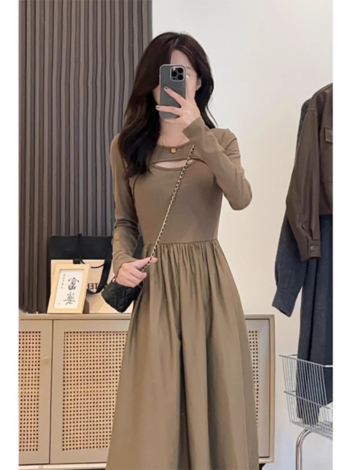 秋季穿搭高级感小个子连衣裙2025秋装新款裙子长袖内搭秋冬长
