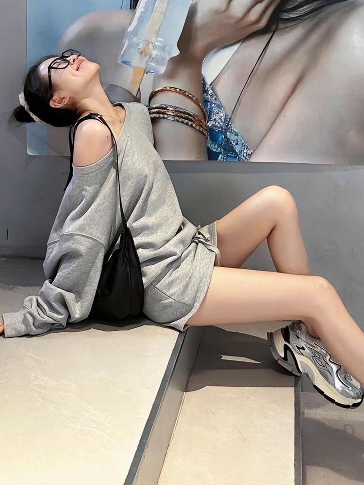 韩系氛围感穿搭2024新款早秋美式辣妹风卫衣女裤裙子上衣两件