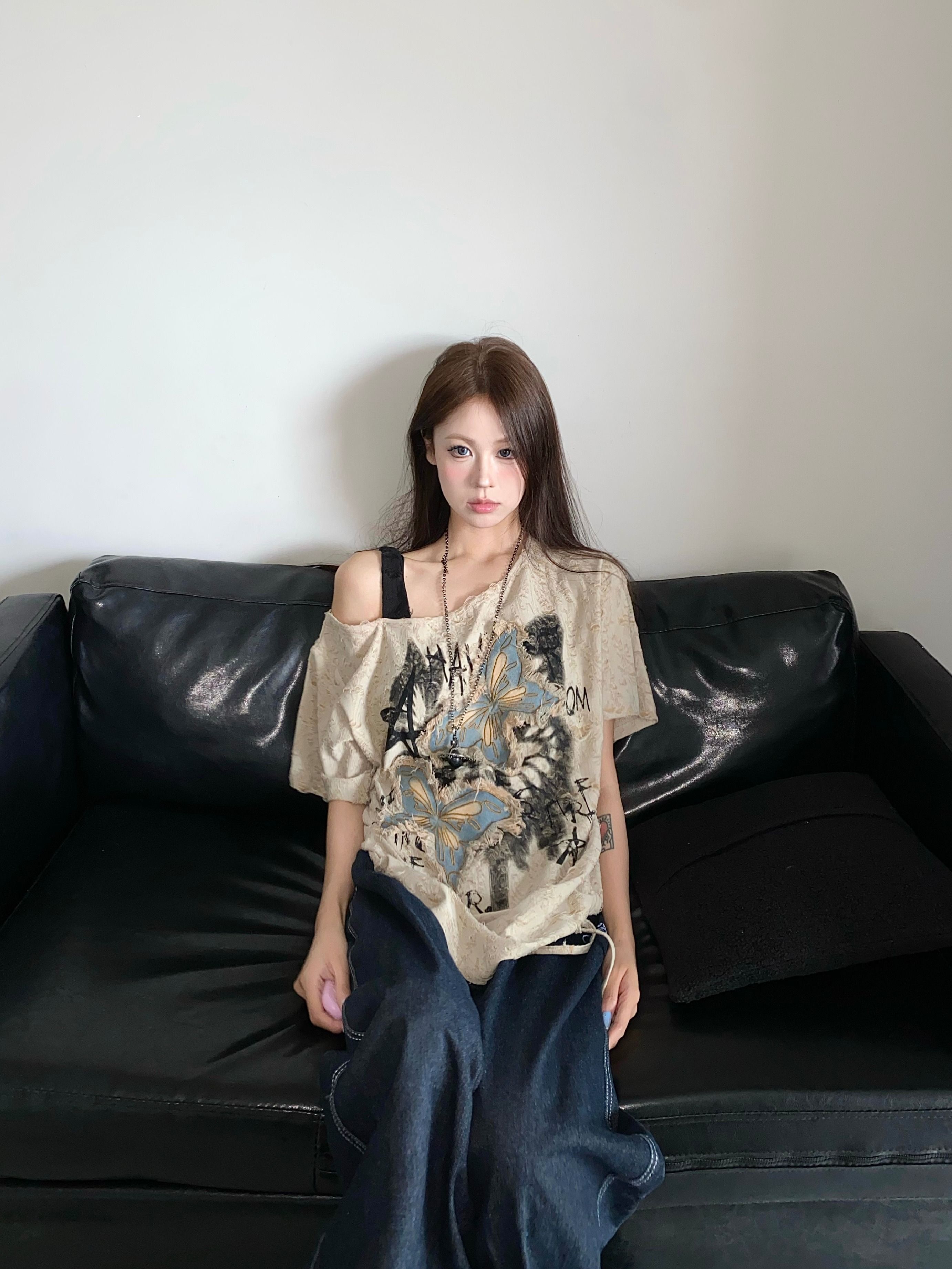 MR 原版破洞布 美式甜酷破坏感蝴蝶露肩短袖上衣女重工T恤