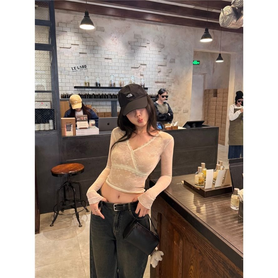 MR【原版蕾丝面料】纯欲风性感蕾丝V领长袖T恤女春秋短款打底