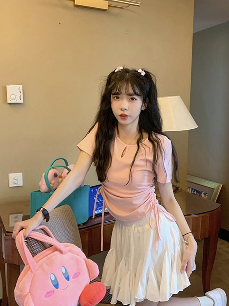 辣妹少女气质短款T恤夏季2023新款设计感小众V领抽绳修身短