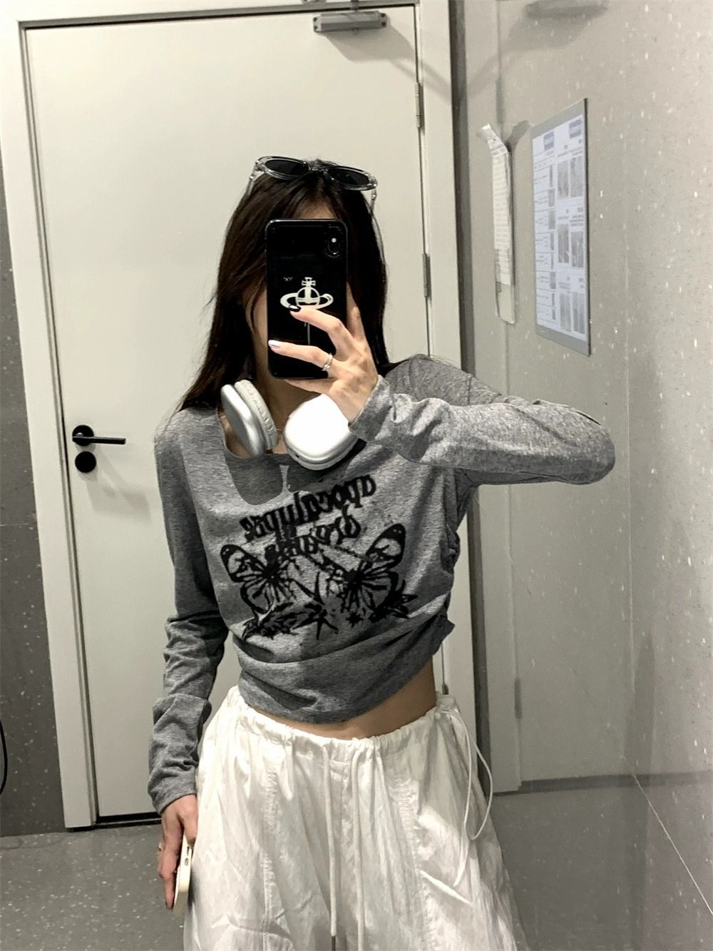 MR 原版做法 英文蝴蝶印花长袖T韩版小众美式复古短上衣女潮