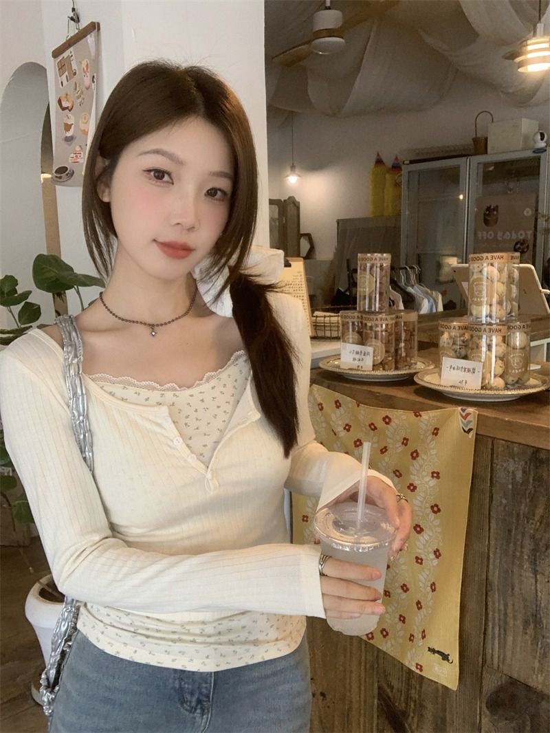 MR【螺纹坑条】茶里茶气蕾丝t恤女士别致内搭打底长袖上衣