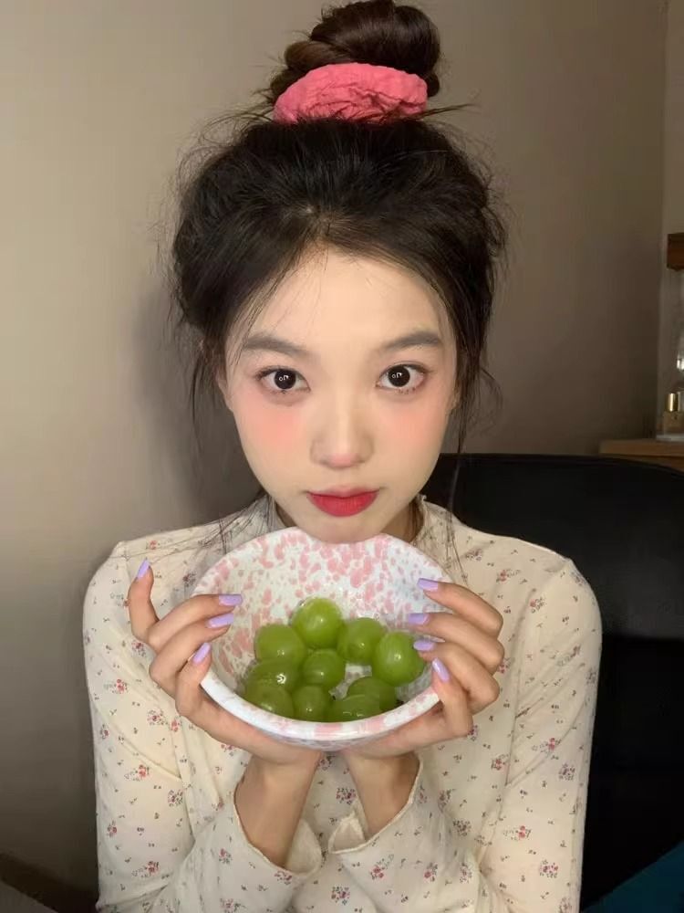 MR 现货 半高领小碎花打底衫女春秋冬内搭修身紧身正肩长袖上