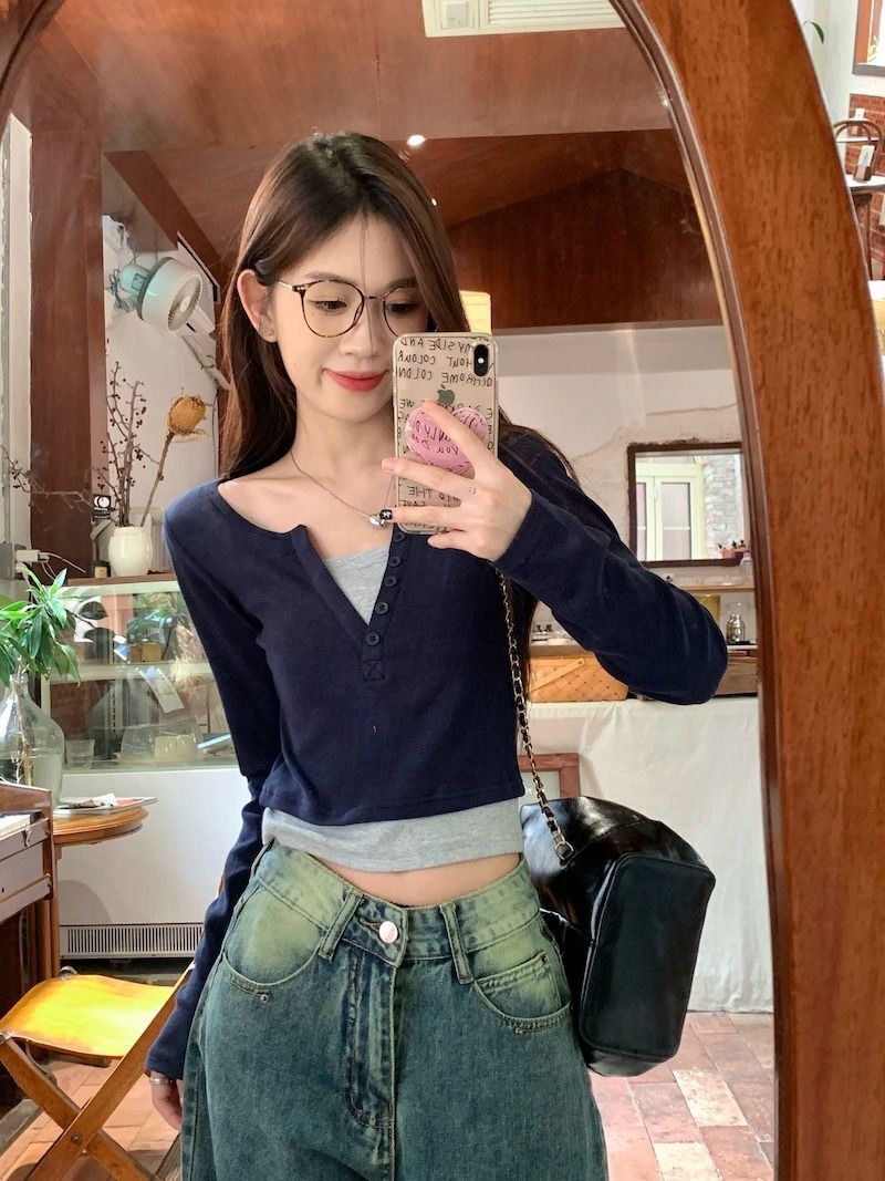 设计感撞色拼接假两件长袖T恤女装秋季修身显瘦短款上衣