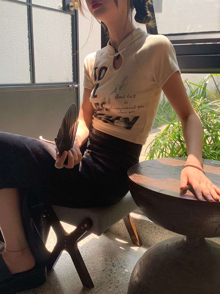 短袖t恤女夏季2024新款短款国风不规则设计感小众辣妹