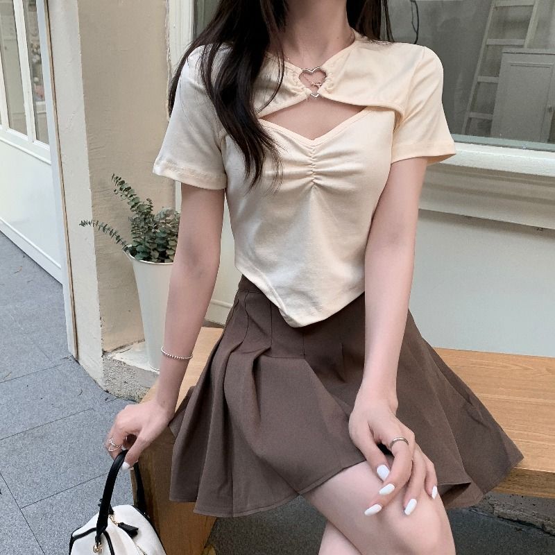 【现货/实价】设计感小众心机镂空甜辣短款上衣ins夏季别致独