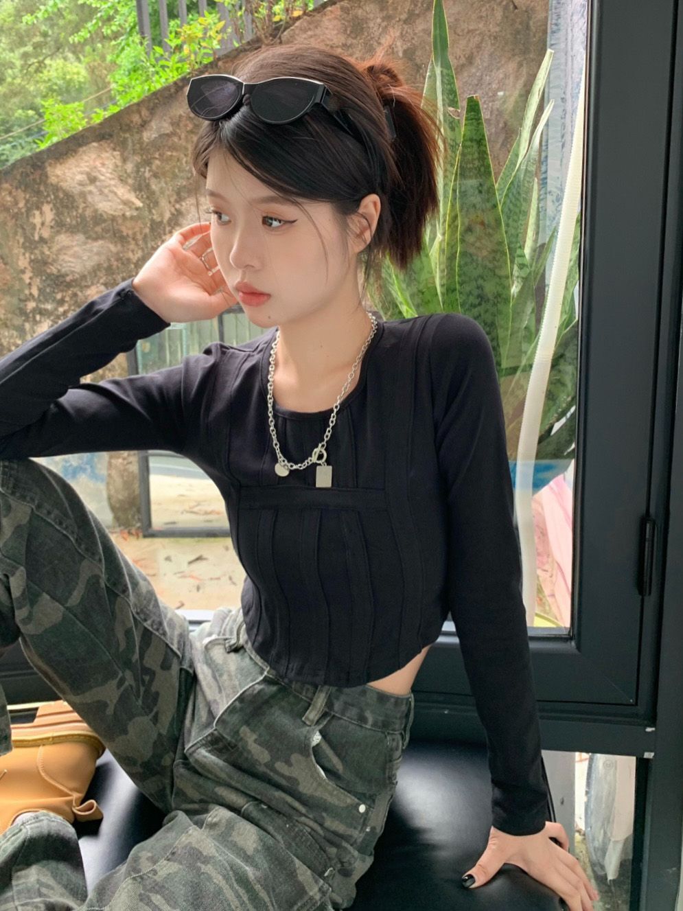 【现货】辣妹小众鱼骨纹长袖T恤女早秋性感修身显瘦短款打底上衣