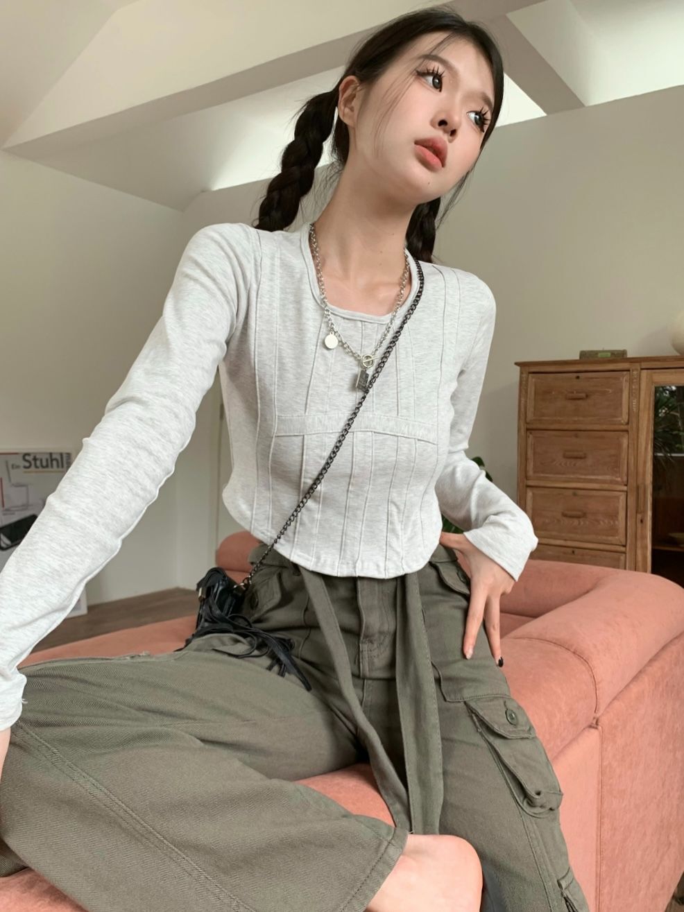 【现货】辣妹小众鱼骨纹长袖T恤女早秋性感修身显瘦短款打底上衣