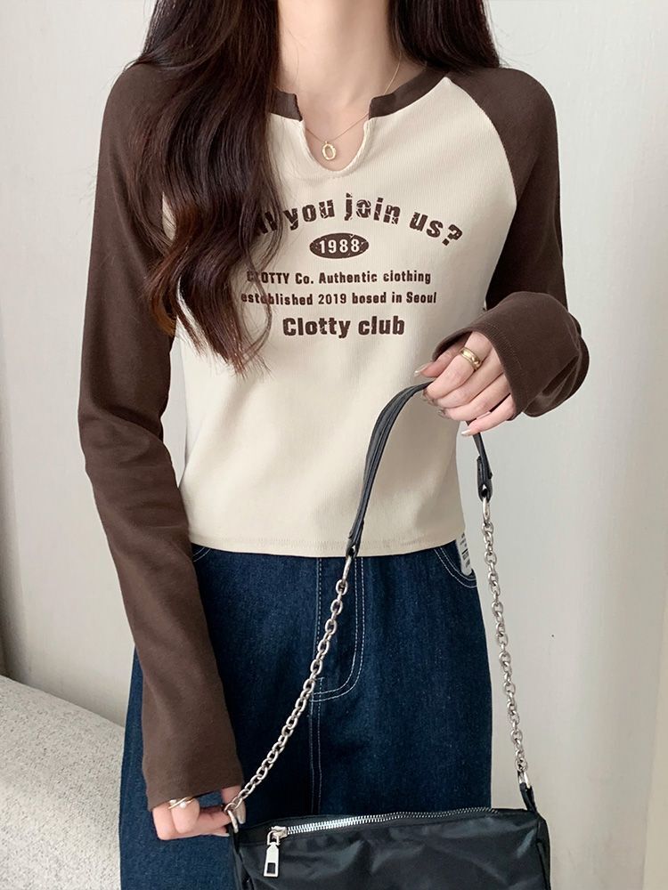 显瘦短款撞色打底衫女设计感小众别致小U领春秋冬紧身长袖t恤上