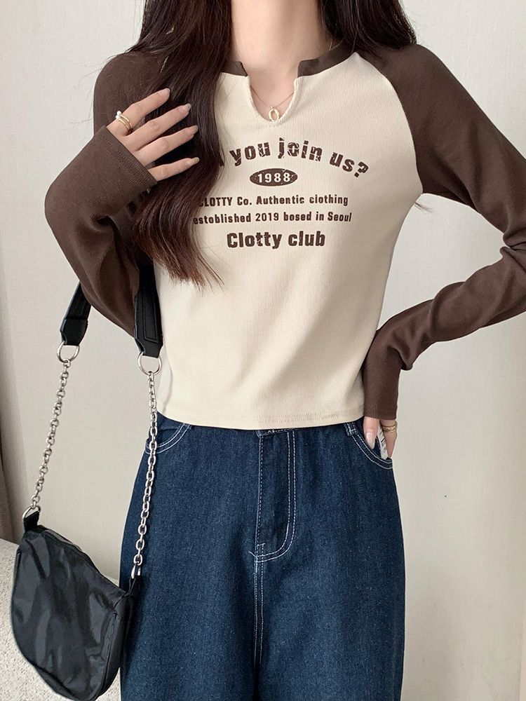 显瘦短款撞色打底衫女设计感小众别致小U领春秋冬紧身长袖t恤上