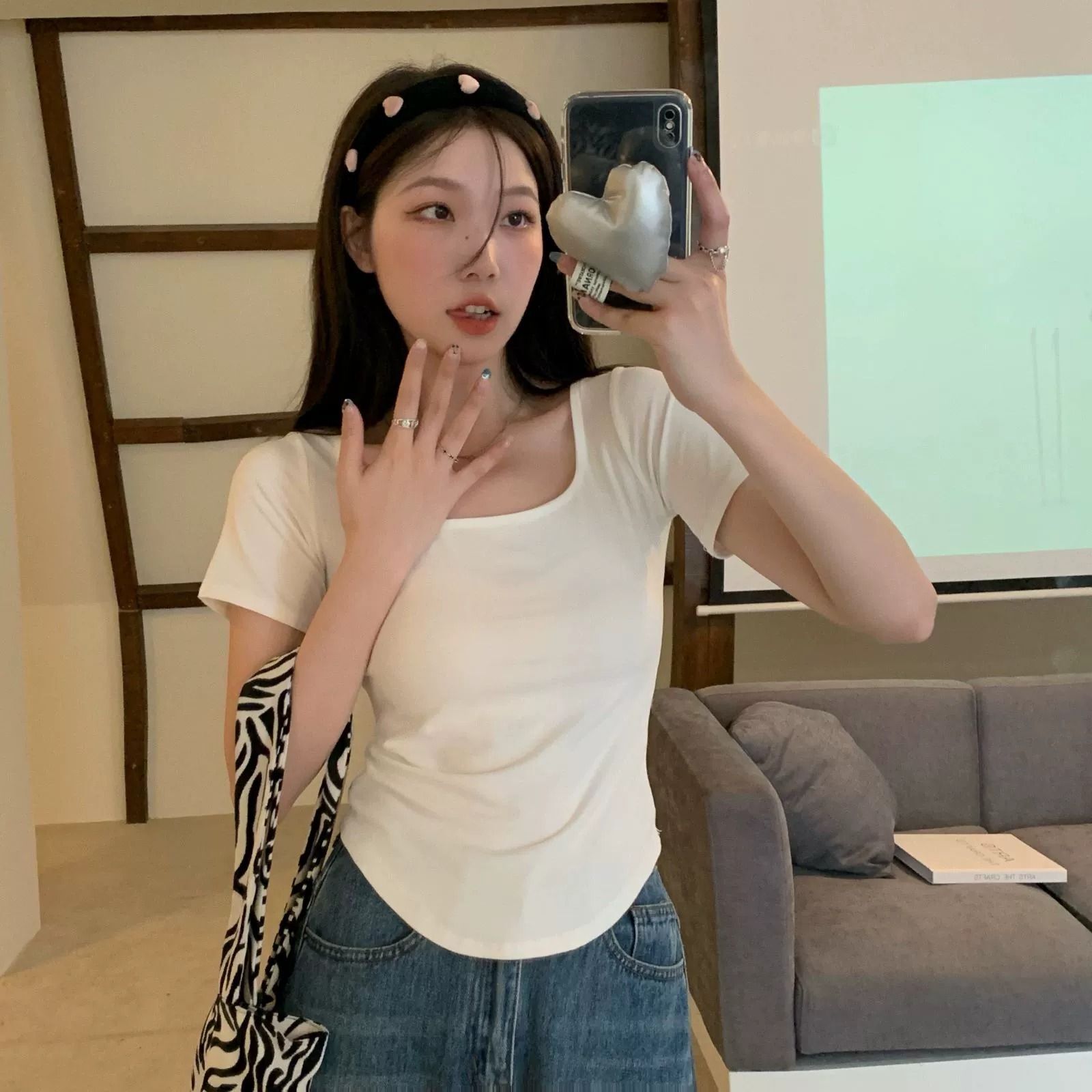 官图实价 白色短袖t恤女夏季2023年新款正肩遮肚子显瘦辣妹