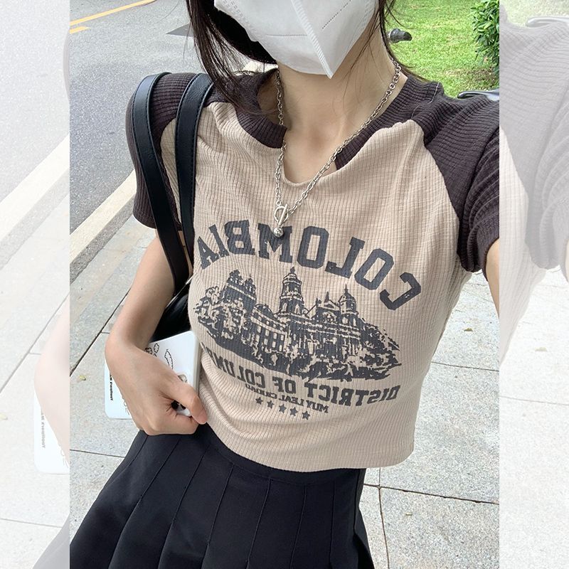 美式复古短款短袖t恤女夏修身撞色设计感正肩紧身上衣夏季