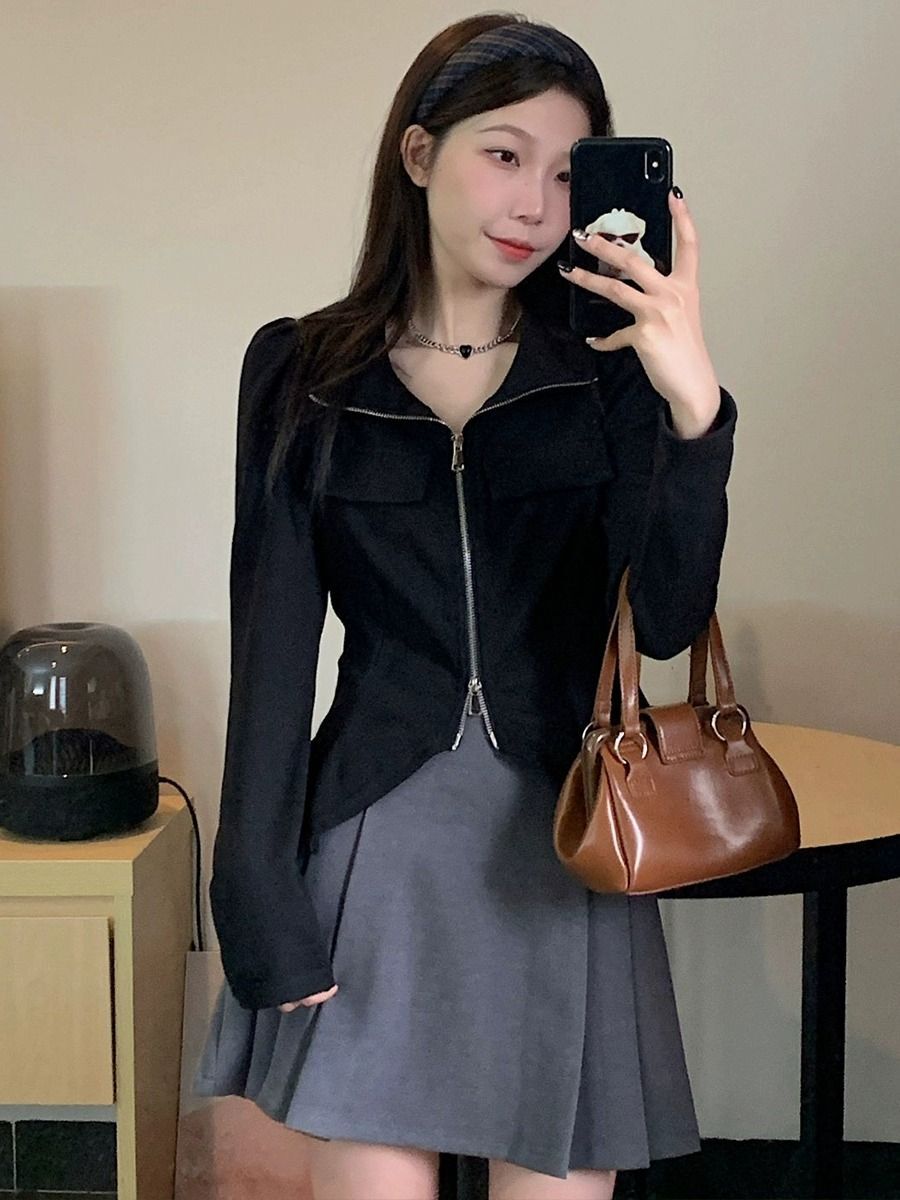 长袖t恤女秋装设计感小众胖MM短款不规则打底衫内搭别致上衣