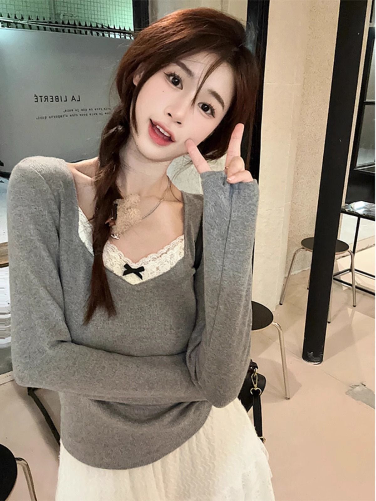 MR 现货 蕾丝拼接T恤女秋冬小心机加厚磨毛内搭长袖打底衫上