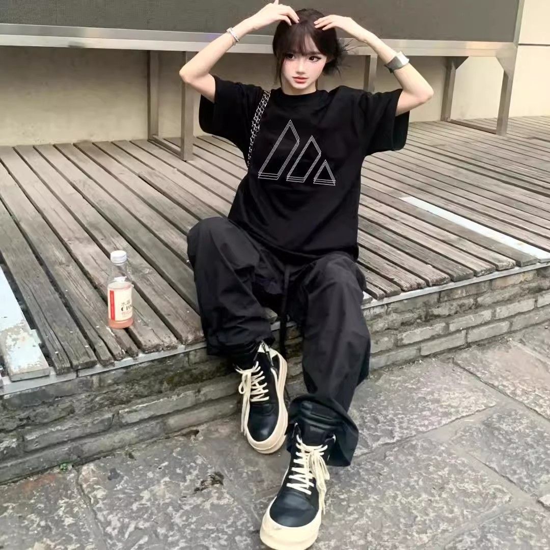 高品质纯棉200克精梳紧密100%棉宽松短袖t恤女