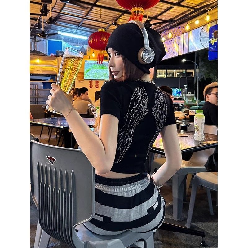 1*1纯棉 高弹力天使翅膀显瘦辣妹短款T恤上衣女碎钻打底衫