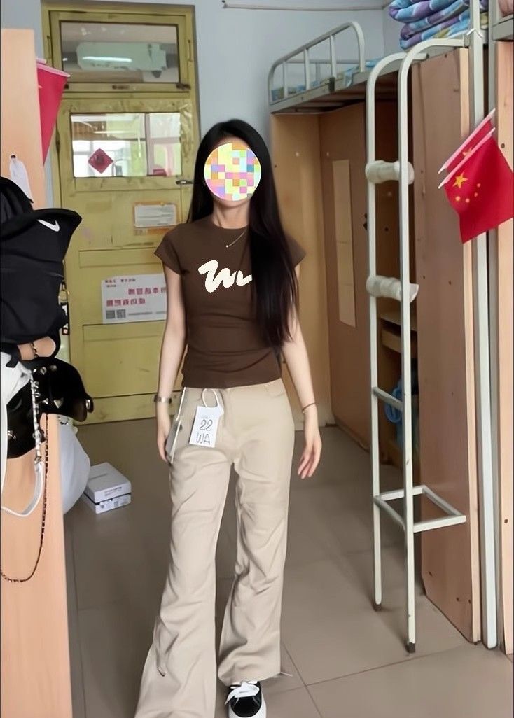 【1*1纯棉 常规款】印花正肩常规短袖 高弹力新款夏季修身显 【1*1纯棉 常规款】印花正肩常规短袖 高弹力新款夏季修身显