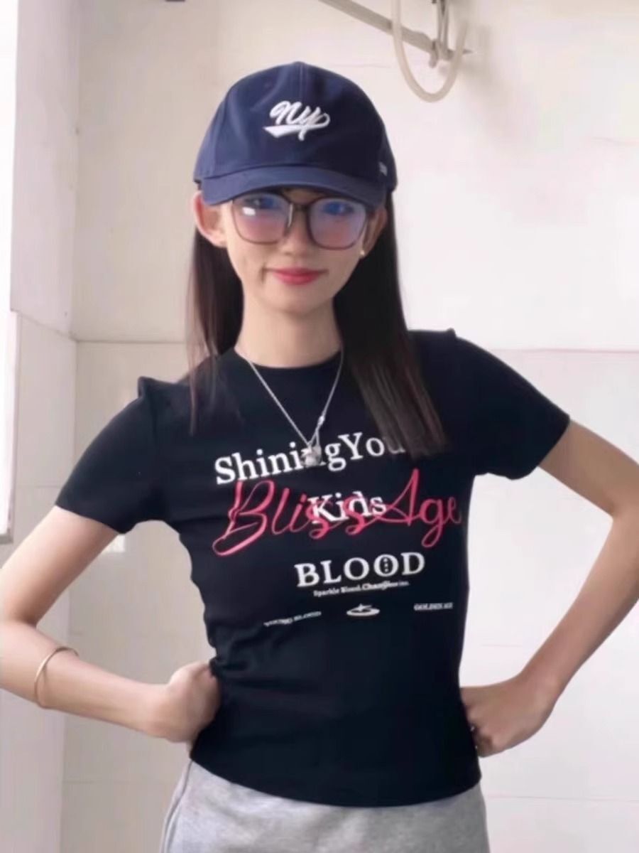 【1*1纯棉 常规款】印花正肩常规短袖 高弹力新款夏季修身显 【1*1纯棉 常规款】印花正肩常规短袖 高弹力新款夏季修身显