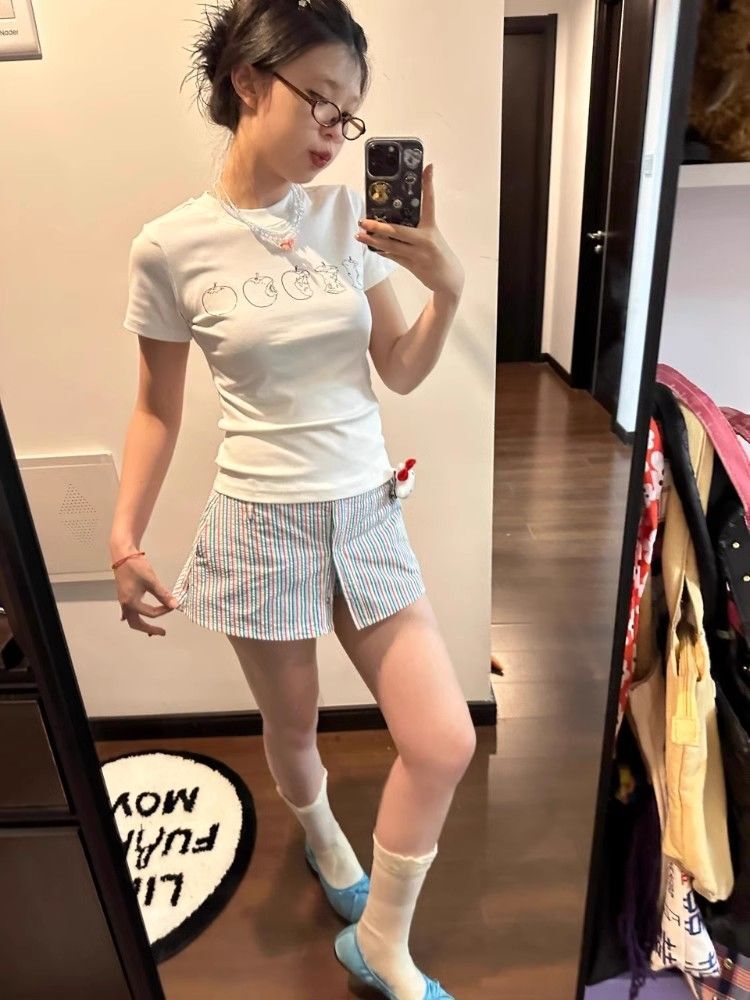 【1*1纯棉 常规款】印花正肩常规短袖 高弹力新款夏季修身显 【1*1纯棉 常规款】印花正肩常规短袖 高弹力新款夏季修身显