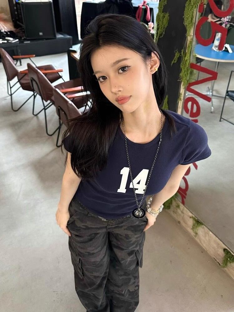 【1*1纯棉 常规款】印花正肩常规短袖 高弹力新款夏季修身显 【1*1纯棉 常规款】印花正肩常规短袖 高弹力新款夏季修身显