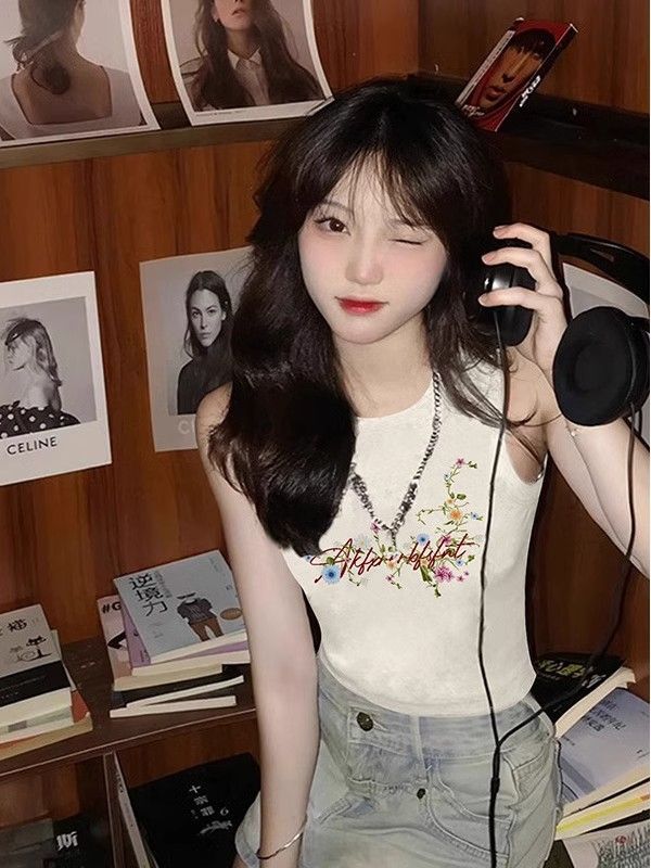 【包肩包领】夏日多巴胺穿搭无袖t恤美式短款辣妹修身显瘦小背心