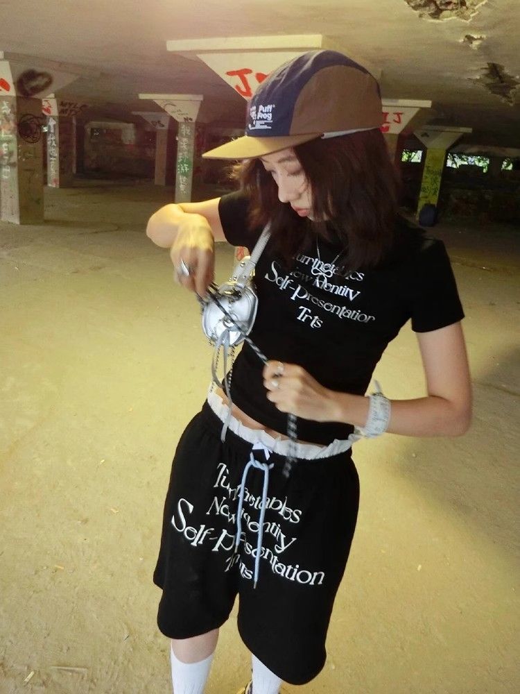 【包肩包领】夏日多巴胺穿搭恤美式短款辣妹修身