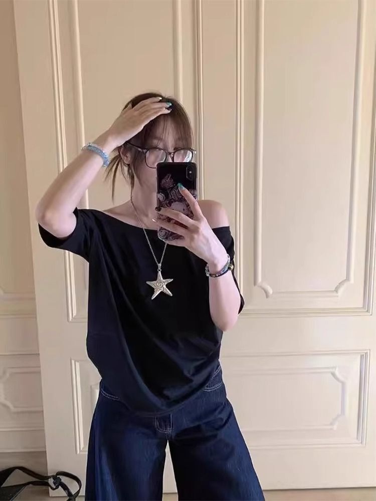 美式复古斜肩短袖t恤女夏季设计感小众宽松露肩辣妹上衣