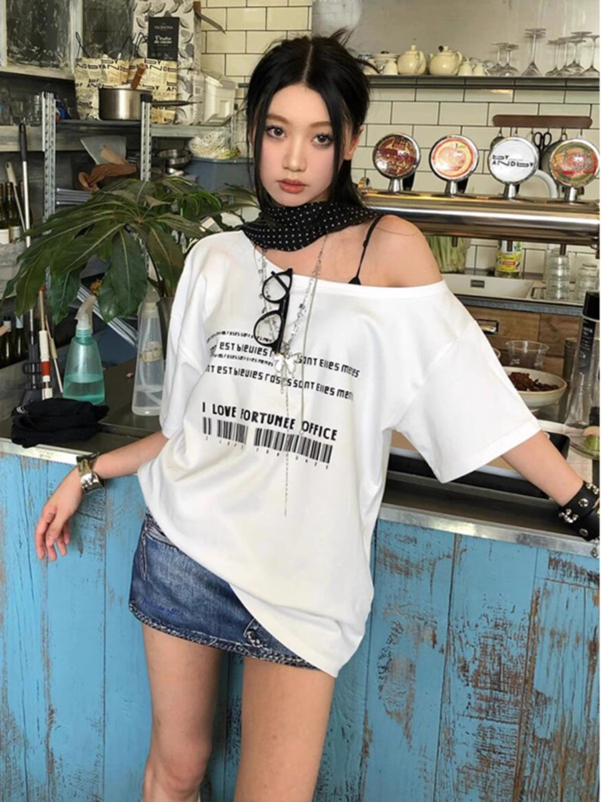 美式复古斜肩短袖t恤女夏季设计感小众宽松露肩辣妹上衣