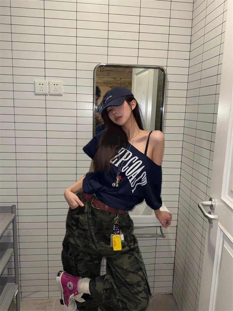 美式复古斜肩短袖t恤女夏季设计感小众宽松露肩辣妹上衣